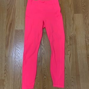 Fabletics Oasis High Waisted Pocket 7/8